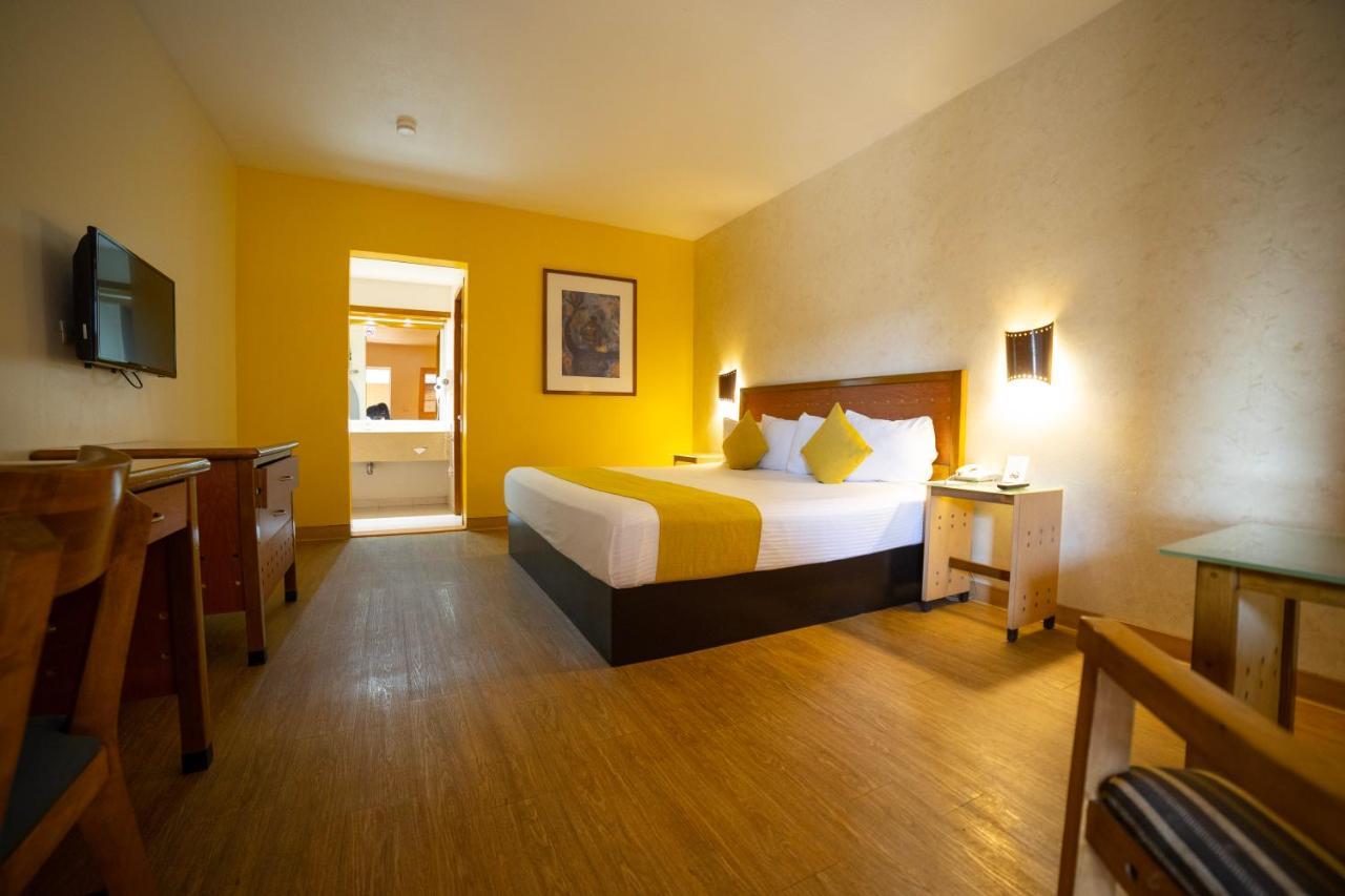 Hotel Colonial 멕시칼리 외부 사진