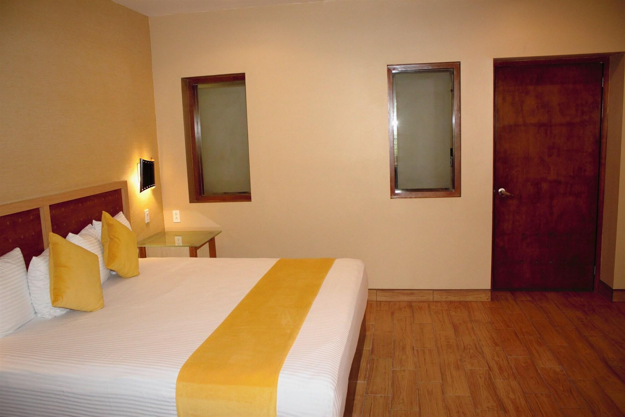 Hotel Colonial 멕시칼리 외부 사진